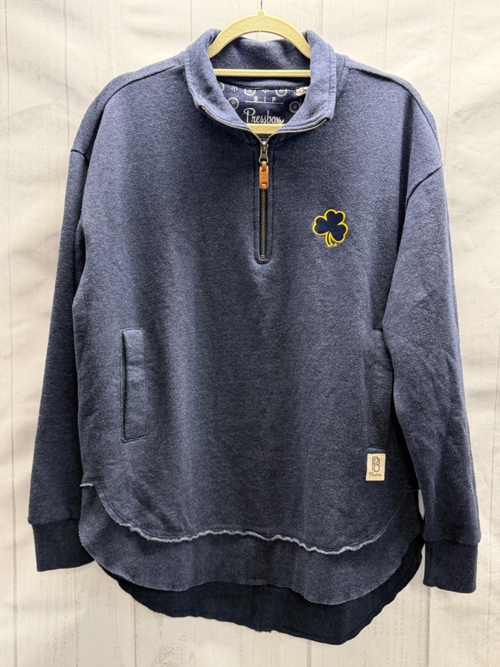 Pressbox NWT NCAA Notre Dame Fighting Irish Northfork Sojourn Poncho Sweatshirt